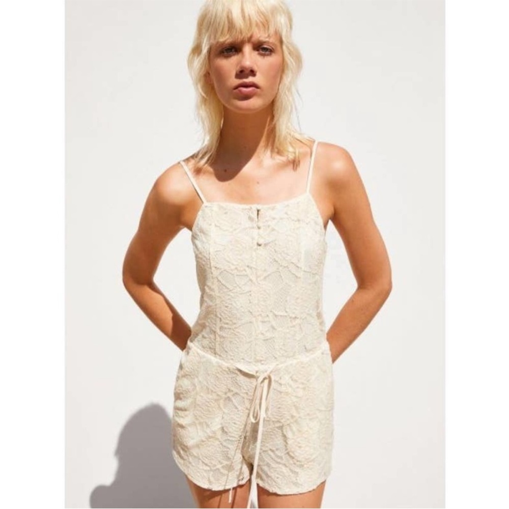 ZARA Lace Romper Playsuit Jumpsuit